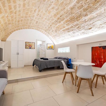Le Cave Apartment Bari Exterior photo